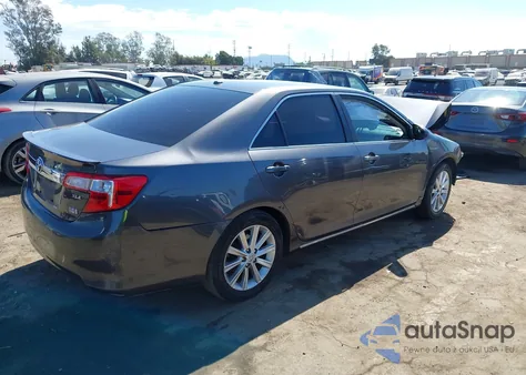 2013 Toyota Camry Hybrid Xle из США, поврежденный, VIN 4T1BD1FK1DU068376